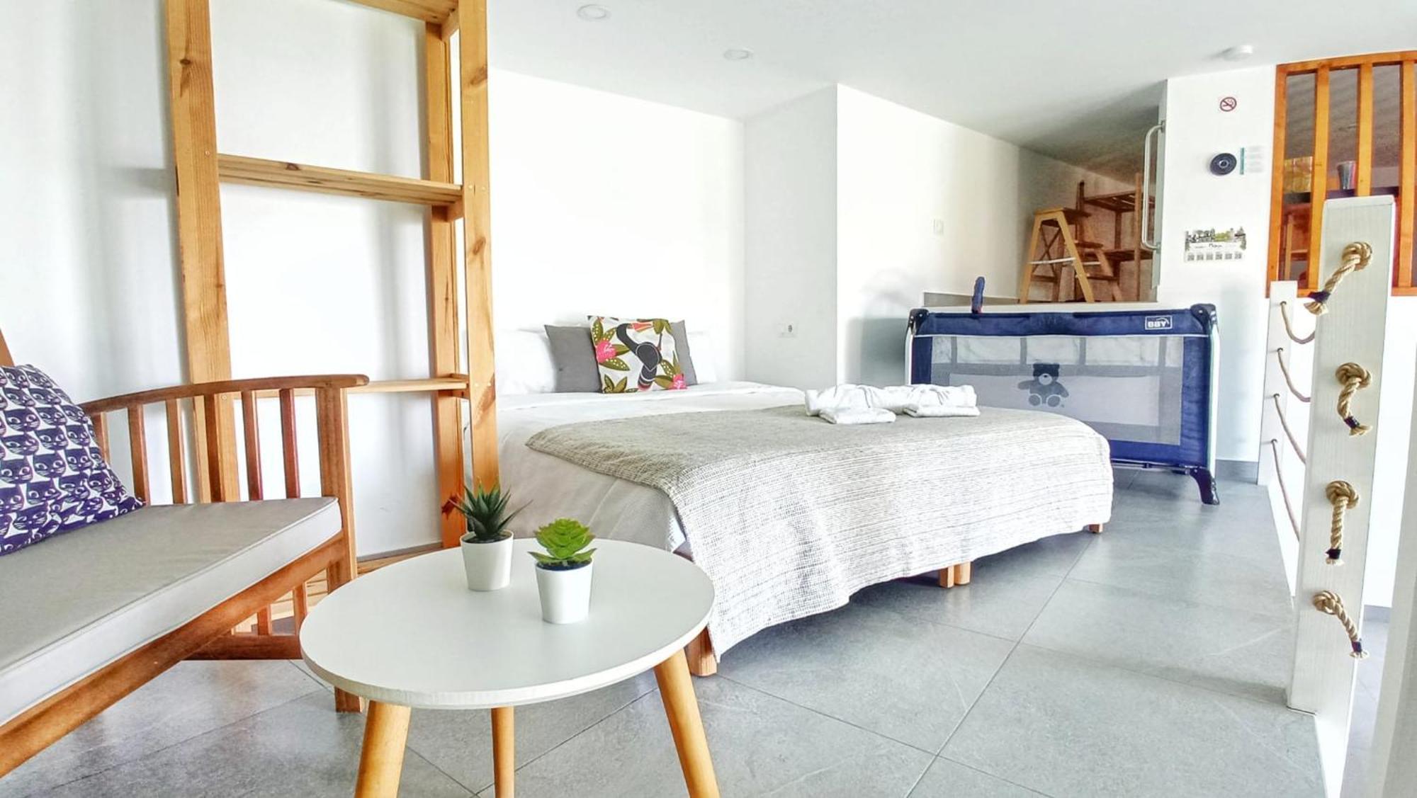 Sunshine Apartments Vistas Al Mar マラガ エクステリア 写真